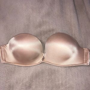 Victoria’s secret strapless bombshell bra